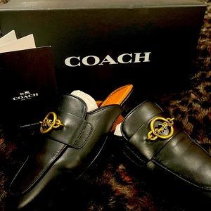 Women’s Sz 7B Coach Scotty Slide